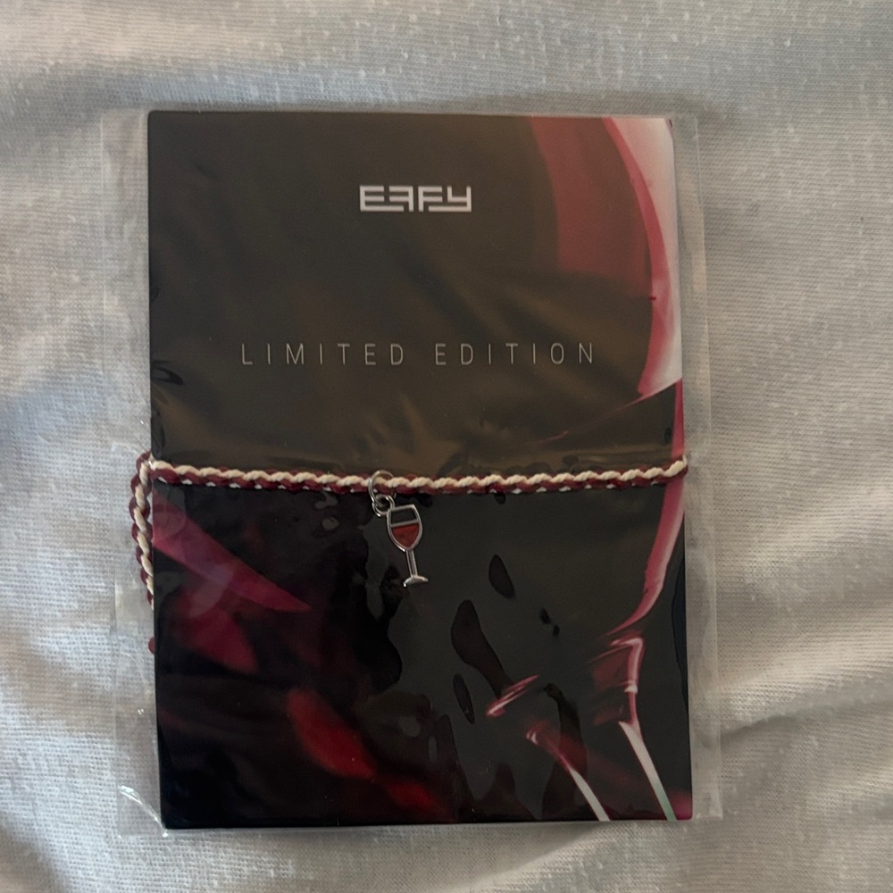 EFFY Limited Edition Bracelet with Wine Charm